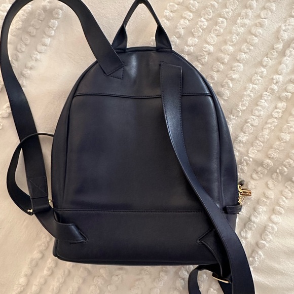 LEATHER BACKPACK - Picture 2 of 4